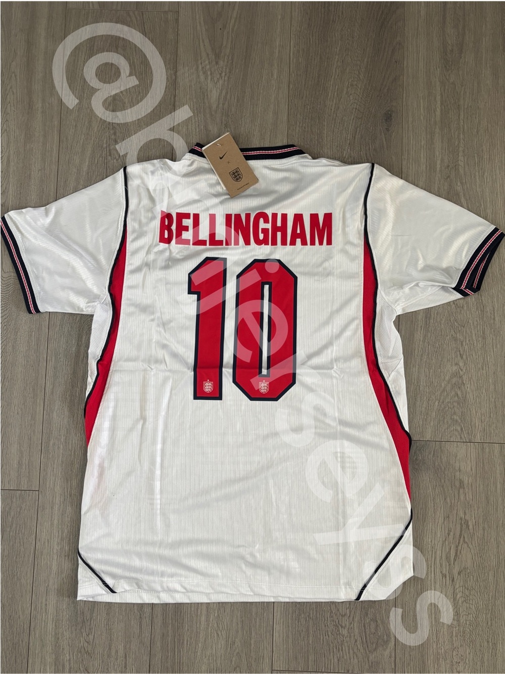 Nike White & Red Bellingham #10 Football Jersey